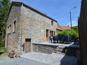 Quaint Holiday Home in Fala n at the foot of the ruins of Montaigle